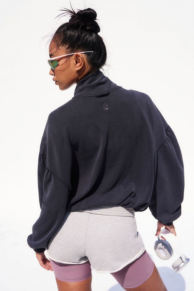 Horizon Zip Up