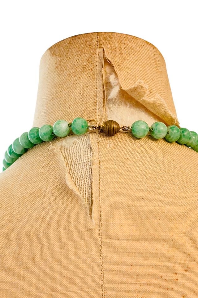 Vintage Speckled Green Glass Graduated Necklace Selected by FernMercantile #2