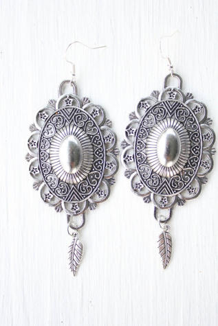 Silver Western Medallion Feather Earrings Selected By Moons + Junes Vintage