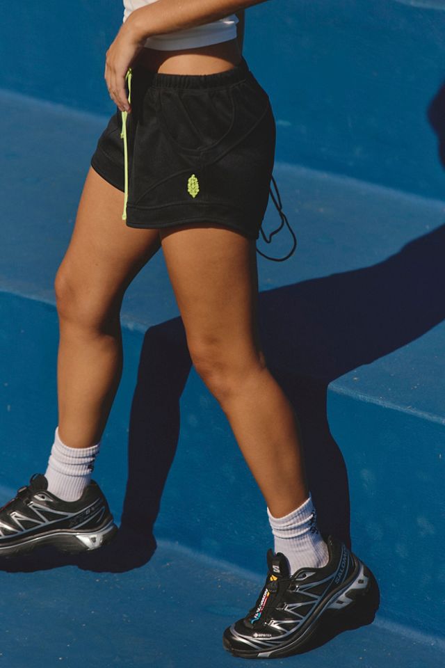 Shorts Fly Zone #4