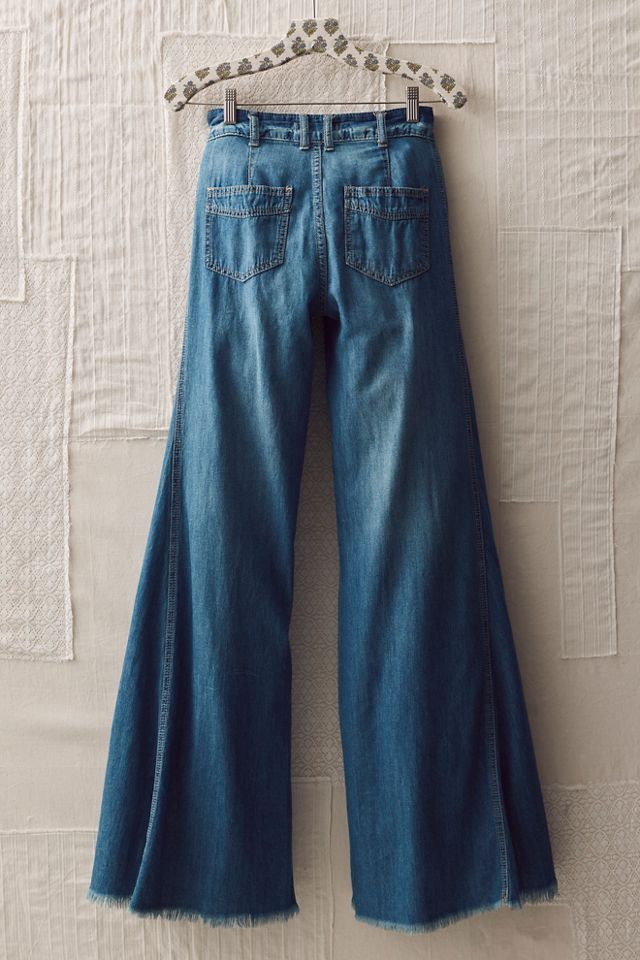 FP MART: Vintage: The Originals Extreme Wideleg Frayed Denim Jeans #1