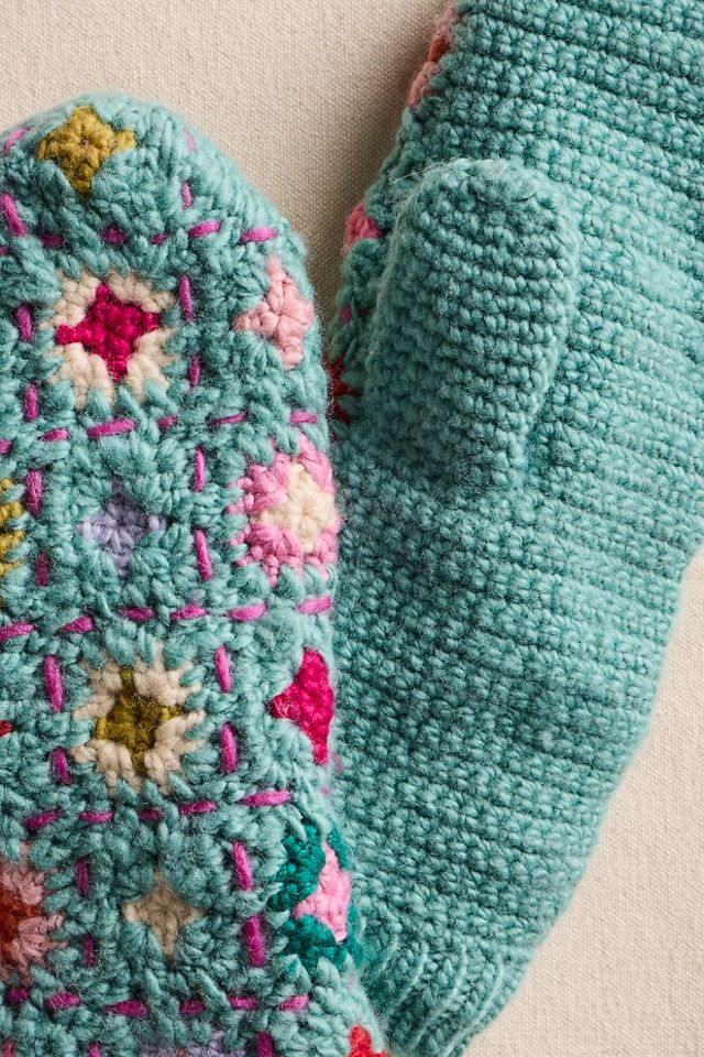 Tiny Crochet Mittens #1