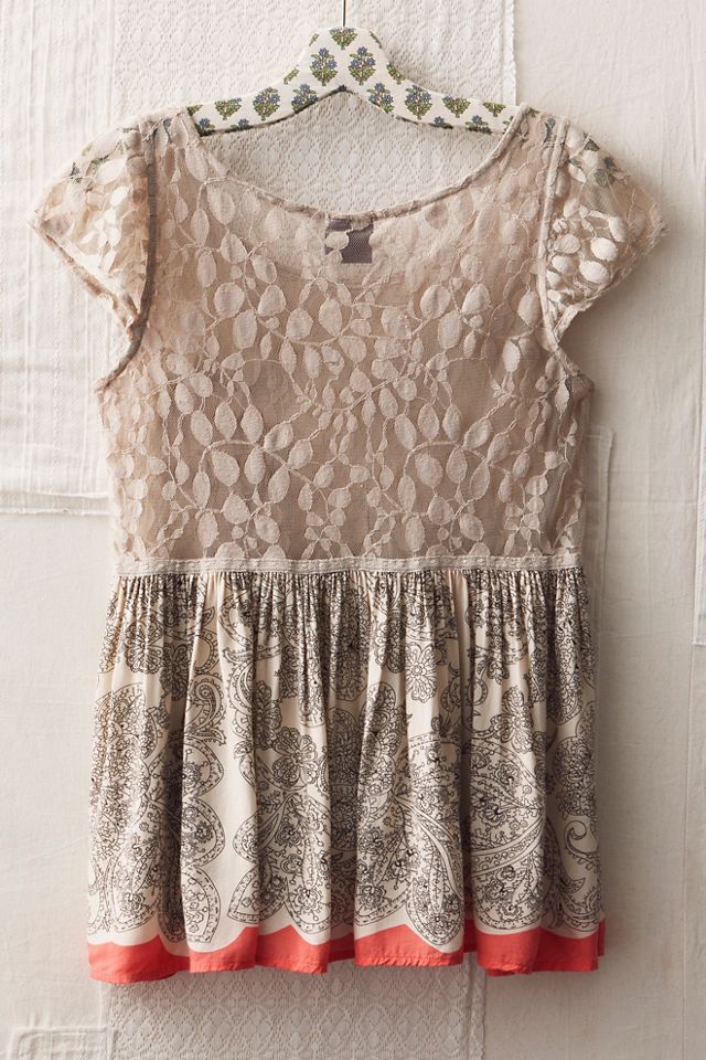 FP MART: Vintage: The Originals Lace And Cotton Printed Tee #1