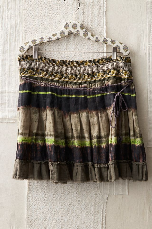 FP MART: Vintage: The Originals Tie-Dyed Mini Skirt