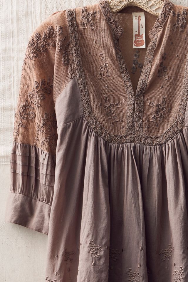 FP MART: Vintage: The Originals Prairie Embroidered Blouse #2