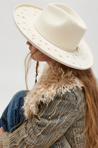 Under The Moon And Stars Hat
