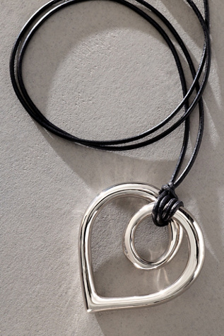 Paula Rosen NM By Heart Necklace