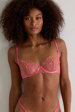Soutien-gorge à armatures brodé Lilly Bluebella