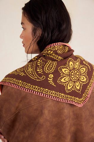 Essential Triangle Scarf