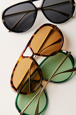 Sunday Afternoon Oversized Aviator Sunglasses