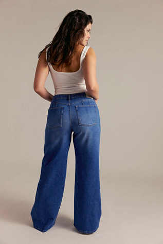 CRVY Better Half Mid-Rise Straight Jeans by We The Free at Free People in Medium Wash, Size: 30