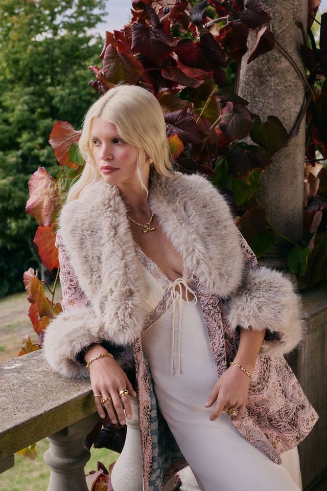 Mercer Faux Fur Collar Tailored Coat #6