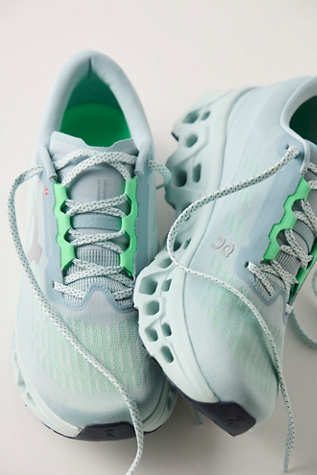 On Cloudmonster 3 Sneakers