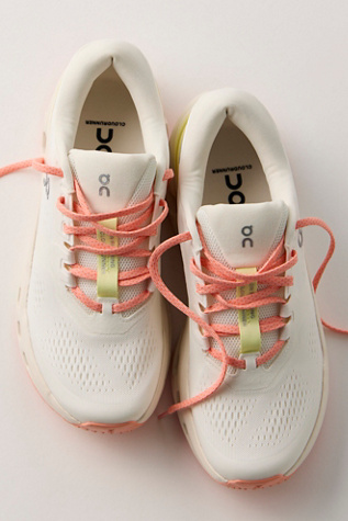 On Cloudrunner 3 Sneakers