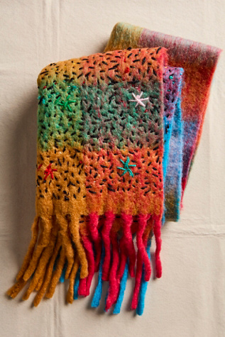 De Sienna Scotty Plaid Embroidered Scarf