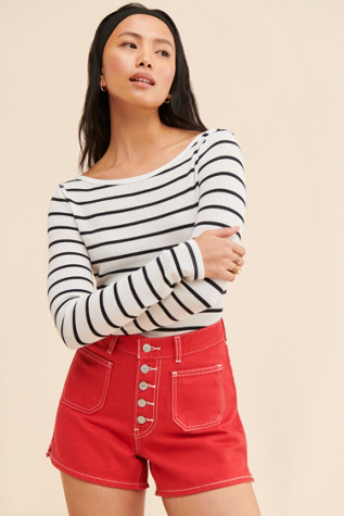 Levi's 80's Mom Patch Pocket Shorts