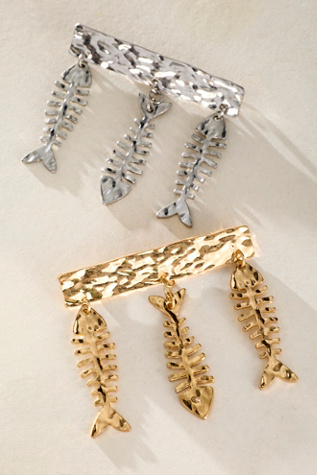 Fish Outta Water Brooch by Free People in Silver