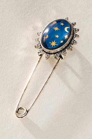 Clydesdale Brooch by Free People in Silver