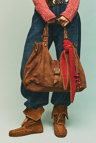 Serena Sinched Shoulder Bag