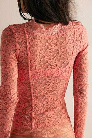Женский топ Intimately All Night Long Sleeve, цвет: Коралловый малиновый — фото 2