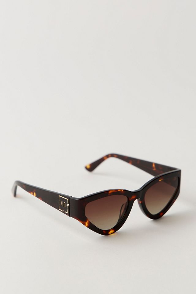 Lunettes de soleil œil de chat Indy Nolita #1