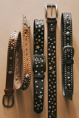 Ceinture à clous baroque