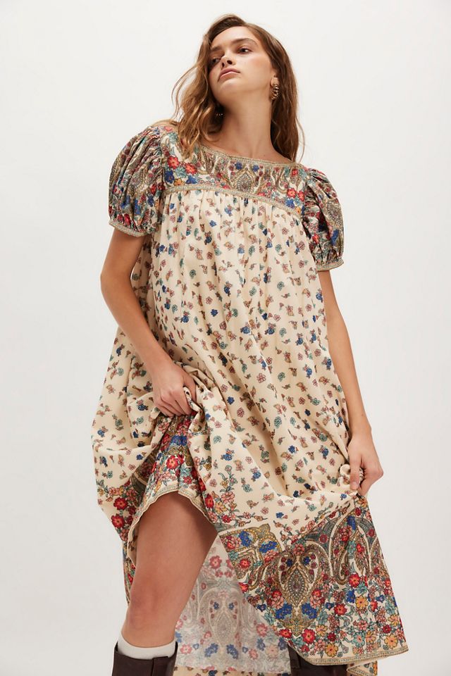 Robe mi-longue à fleurs botaniques #3