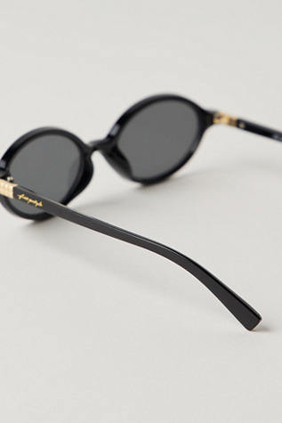 Женские солнцезащитные очки Free People Oh Hello Rounded Oval Sunglasses, цвет: Чёрный — фото 7