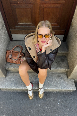 Oh Hello Round Sunglasses product page