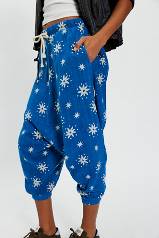 OneTeaspoon Supernova Jersey Harem Pants at Free People in Blue, Size: XS