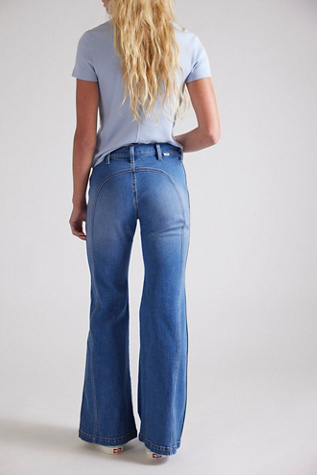 Wrangler '70s Seamed Flare Jeans - thumbnail 2