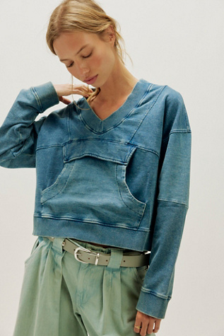 OneTeaspoon Retro Fade Paneled V-Neck Sweatshirt