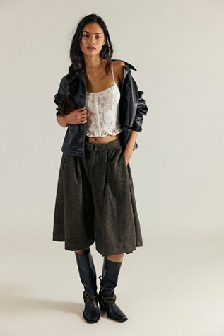 Banded Tulip Cropped Trousers