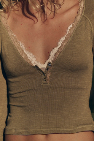 A Little Bit Layering Top