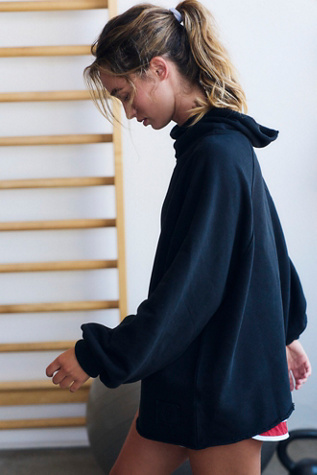 Cutback Pullover