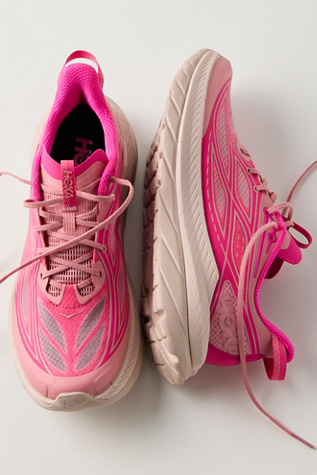 HOKA Mach Remastered Sneakers