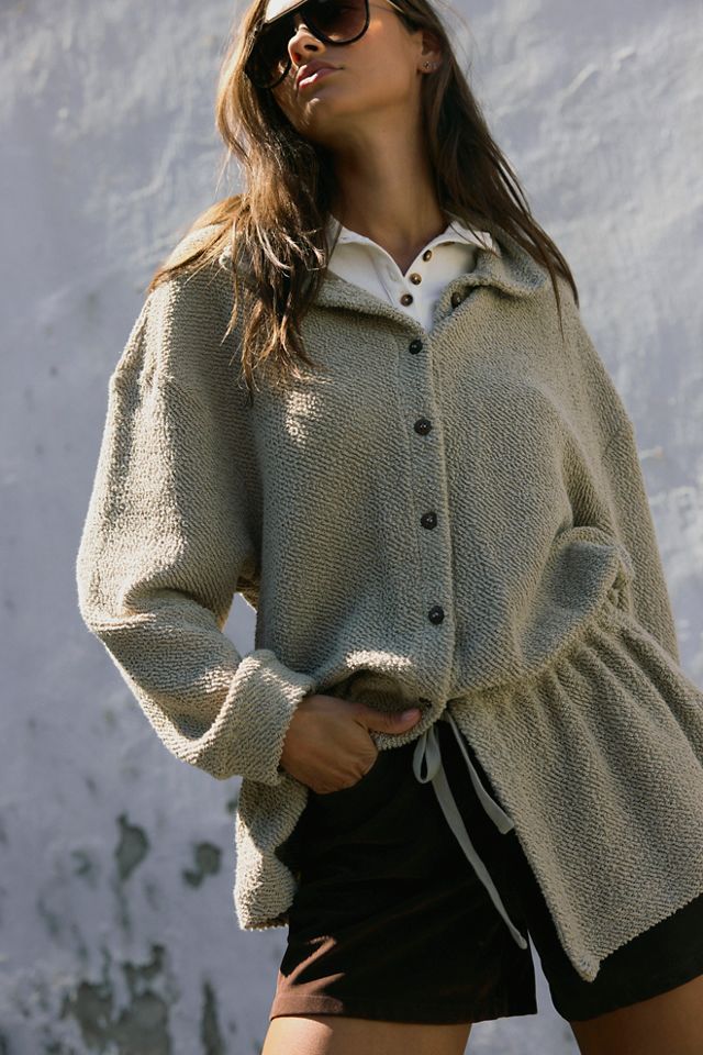 Samia Cardi #4
