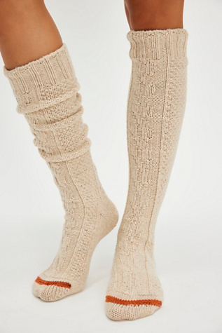 Thunders Love Cable Knit Socks