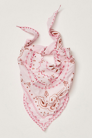 Freebird Hair Scarf par Curried Myrrh en Pink, pour femme chez Free People