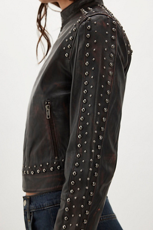 Женская куртка Understated Leather Studded Racer, цвет: Чёрный — фото 4