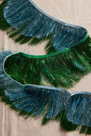 Tinsel Scallop Garland