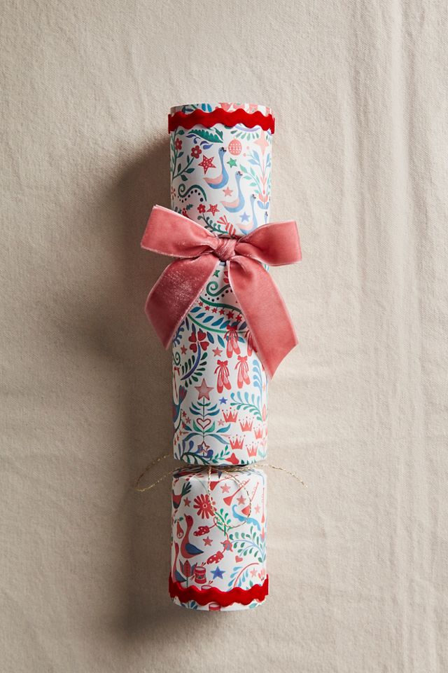 Velvet Bow Surprise Crackers #1