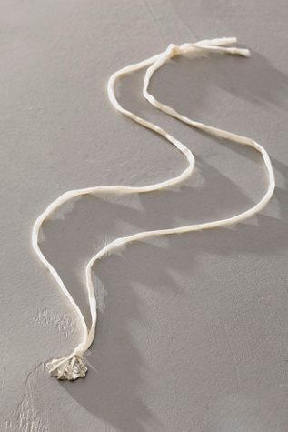 Takara Cacsais Pendant Necklace