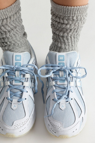 New Balance 1906R Sneakers