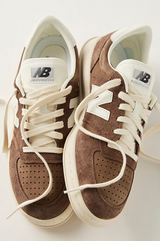 New Balance T500 Sneakers