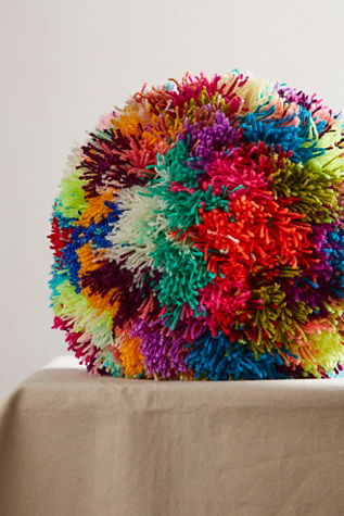 Party Pom Tree Topper