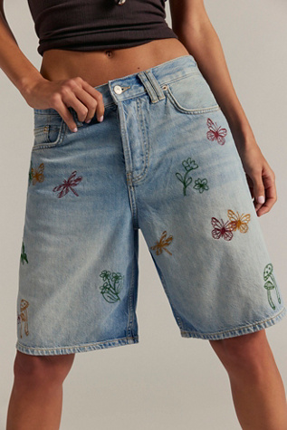 Tricia Fix Montana Embroidered Shorts at Free People in Light Wash, Size: 28