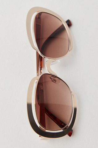 Smile Away Metal Sunglass