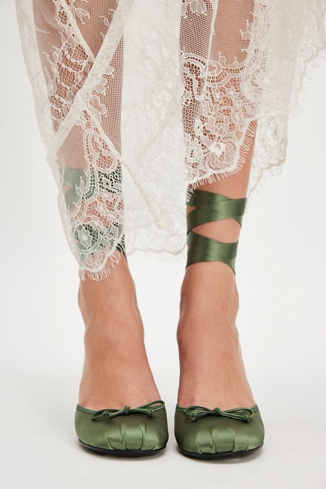 Releve Ballet Heels #1
