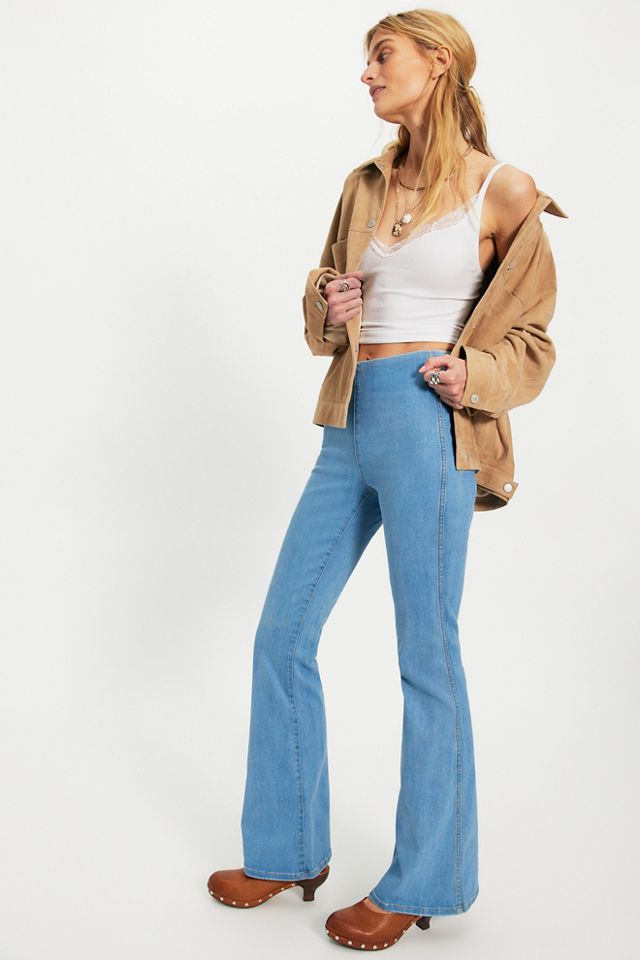 Wrangler X Lainey Wilson Pull-On Flare Jeans #2